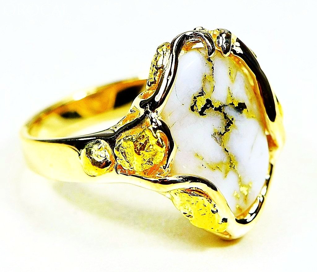 Gold Quartz Ring 
