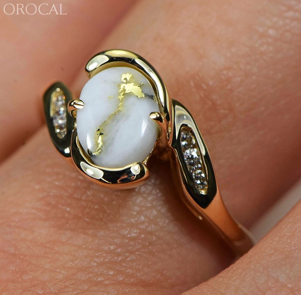 Gold Quartz Ring 