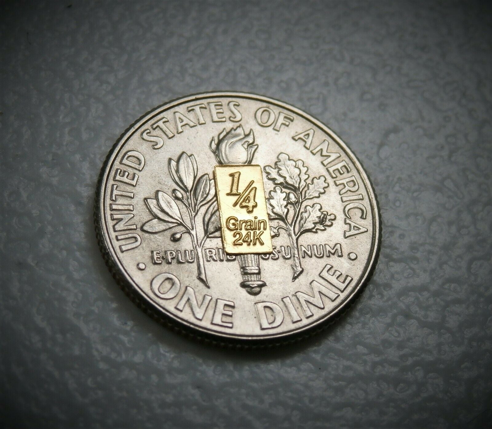 LOT 12 X 1/4 GRAIN .9999 FINE 24K GOLD BULLION BARS “ONE DOZEN ROSE WITH GOLD BARS” - IN COA CARD WHITE